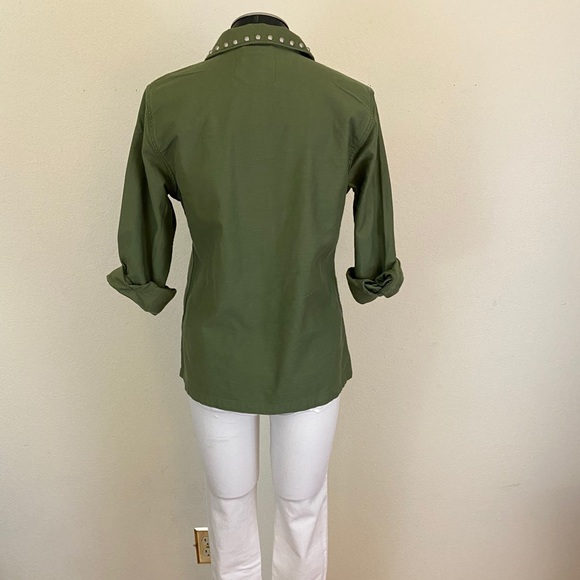 LEVI’S Studded Surplus Button-Down Shirt Jacket - Picture 9 of 12